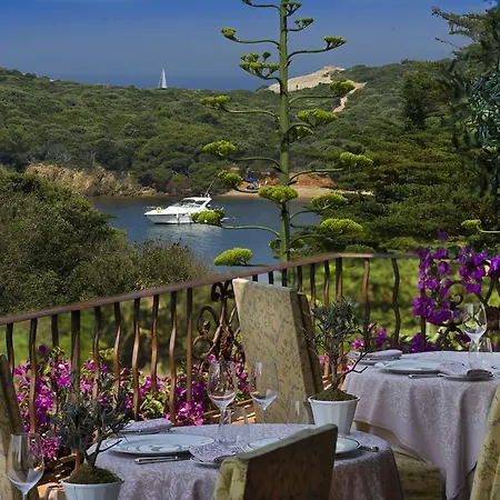 Le Mas Du Langoustier Hotel 4*